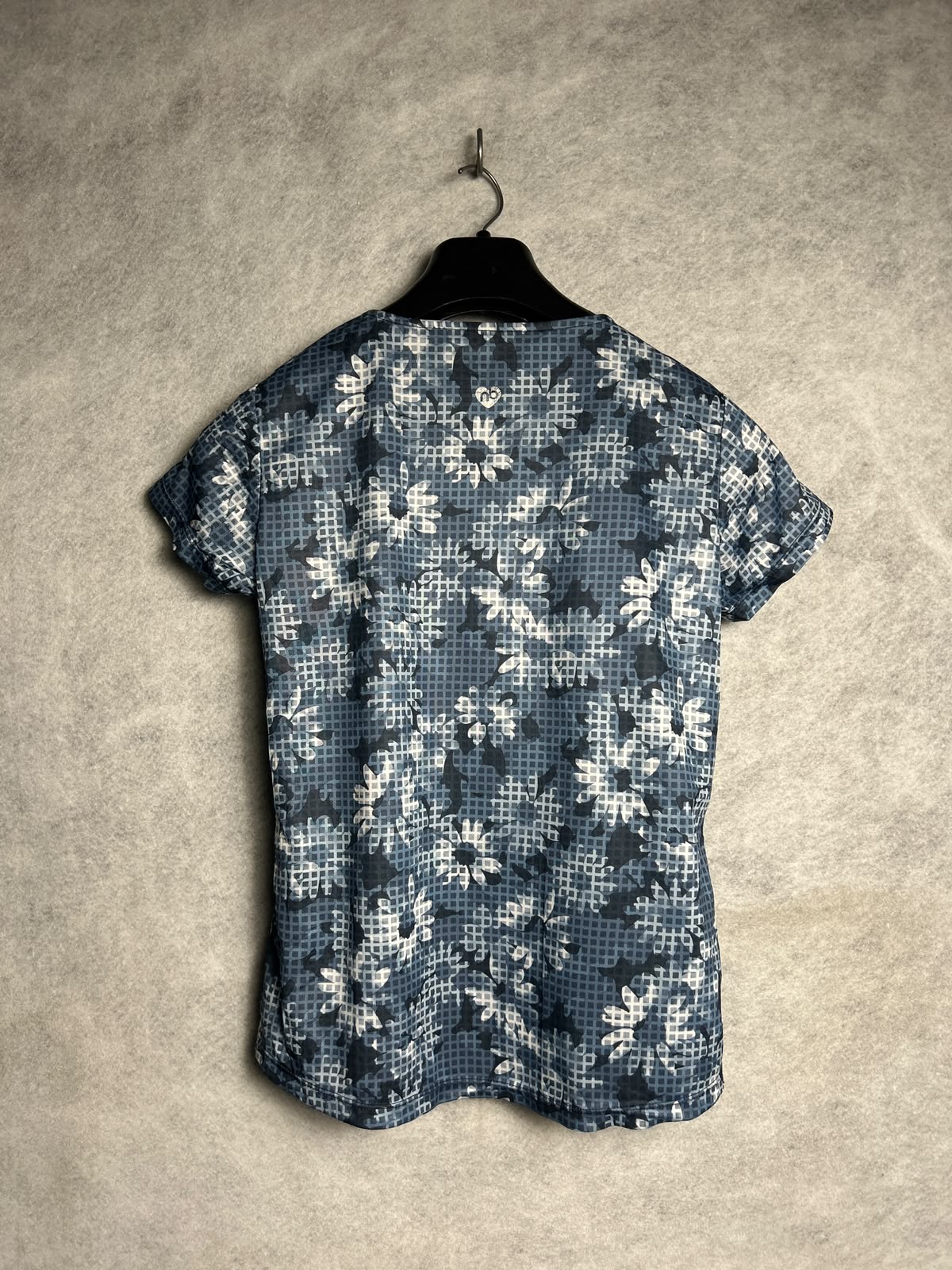 New Balance Round Neck - Large
