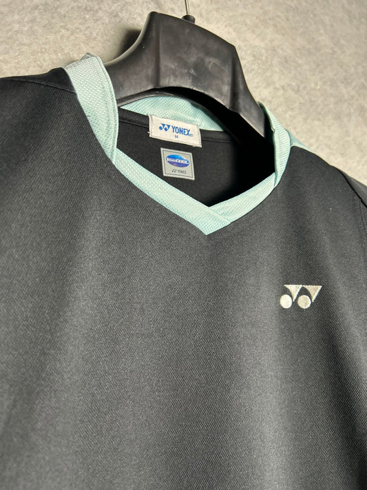 Yonex V Neck - Medium