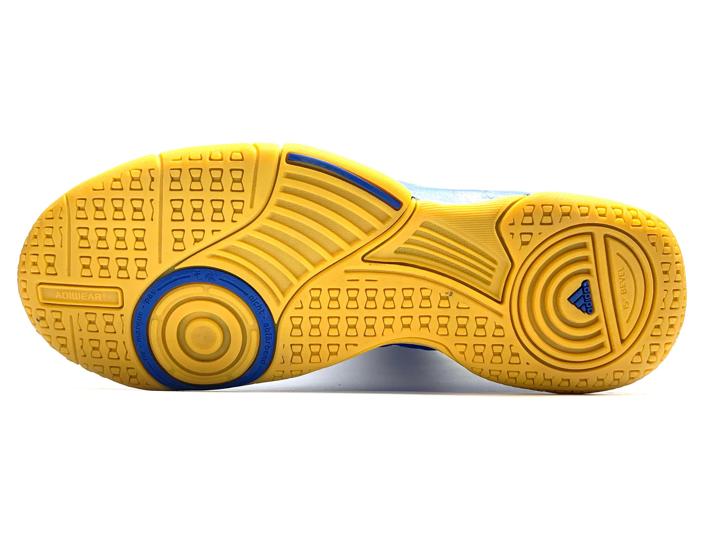 Adidas Essence 12 - Euro 42.5