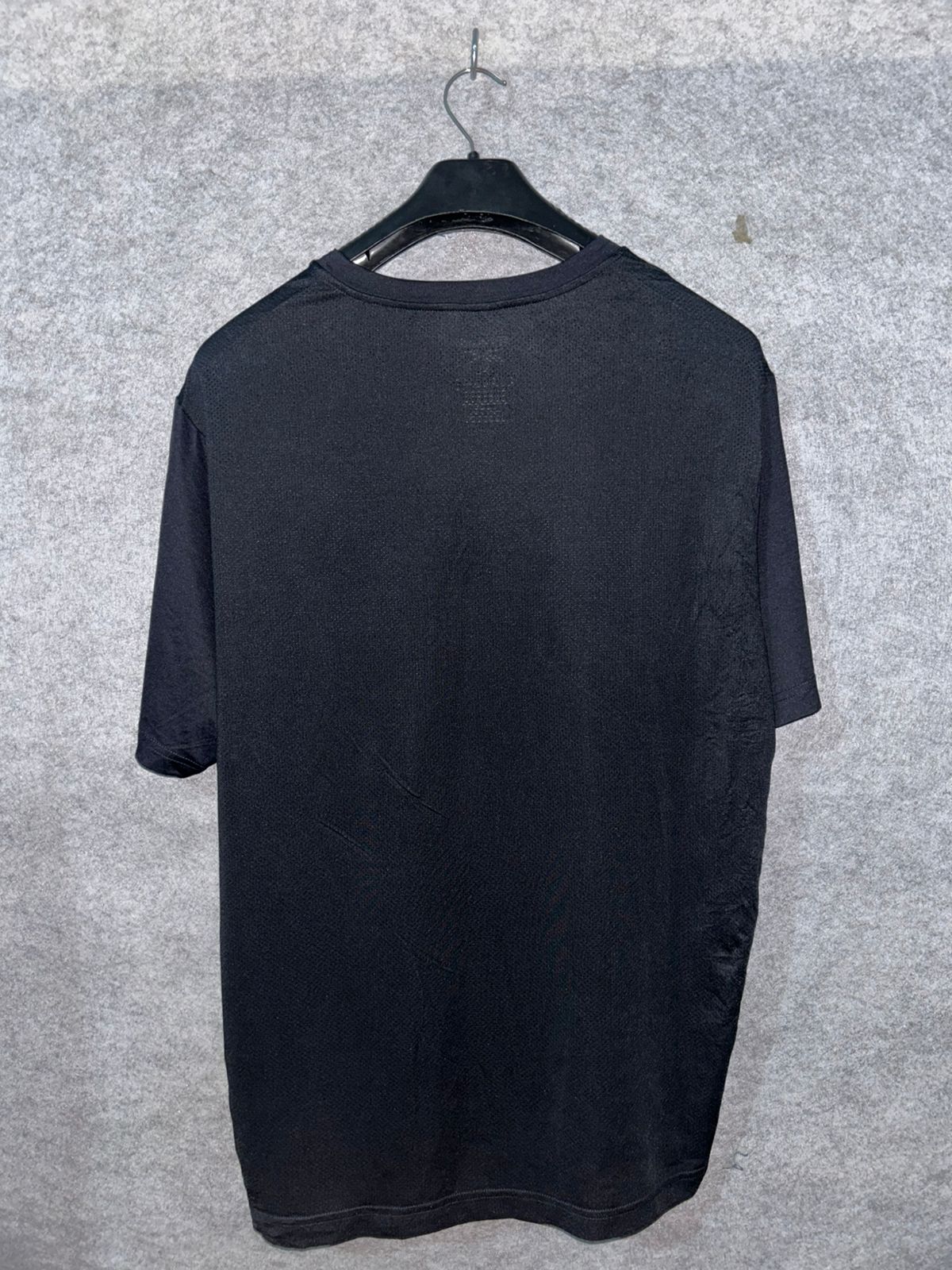 Reebok Black Round Neck - XL