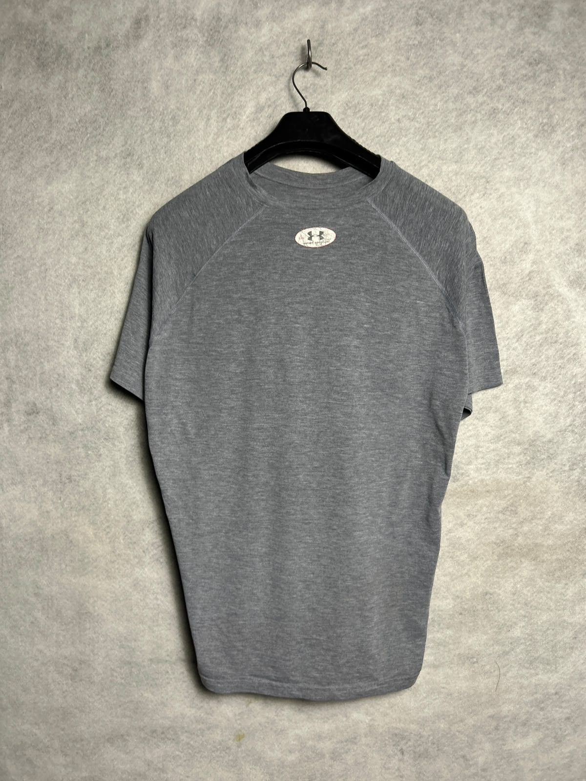 Under Armour Heat Gear Grey Round Neck - Large