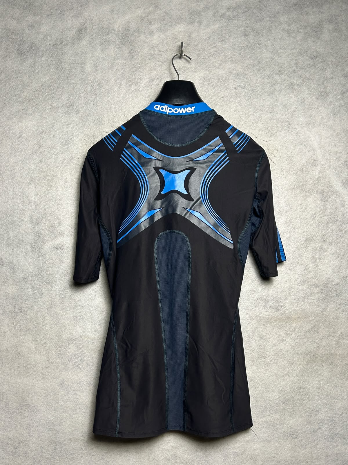 Adidas Techfit Black And Blue - Large