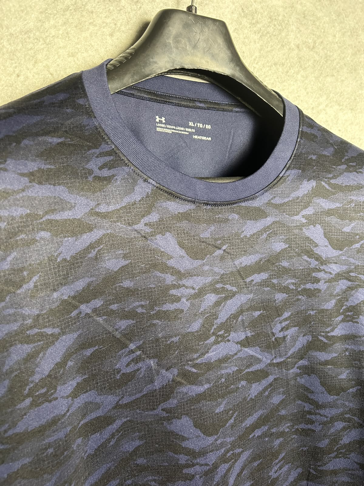 Under Armour Heat Gear Loose Round Neck - XL