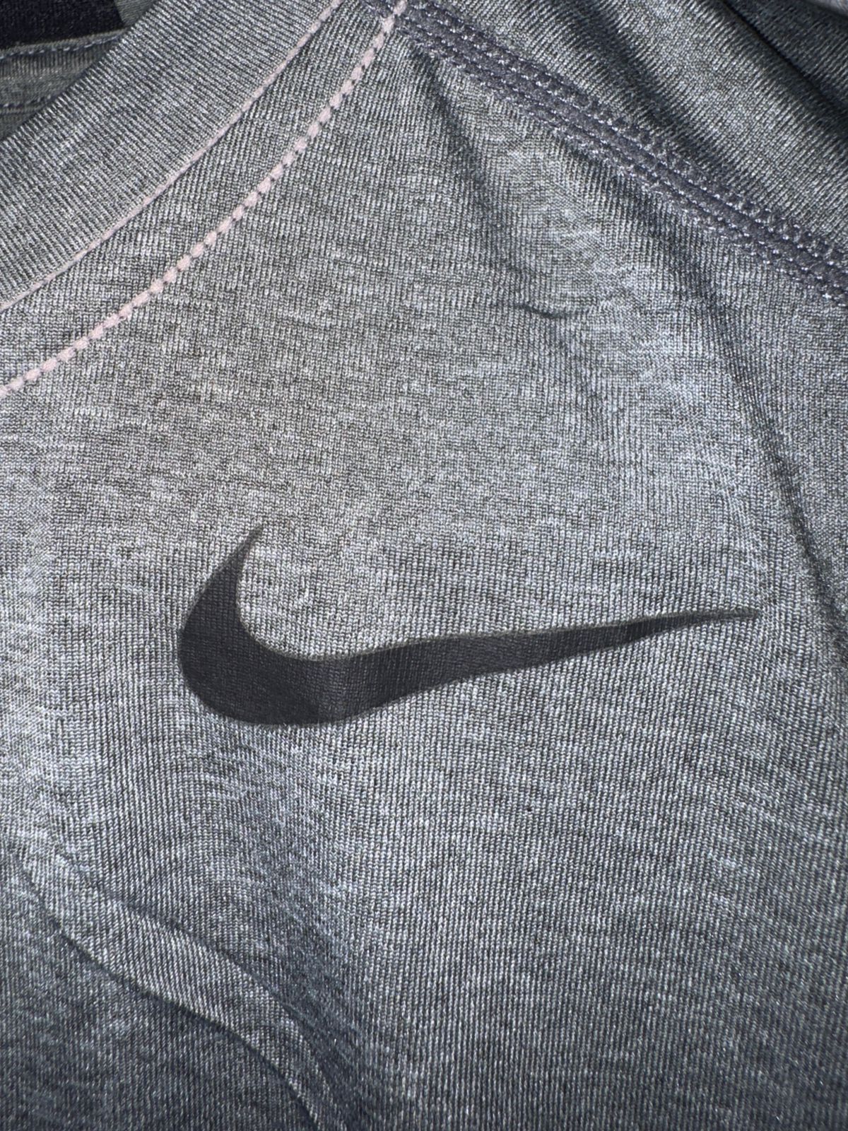 Nike Grey Tanktop - Medium