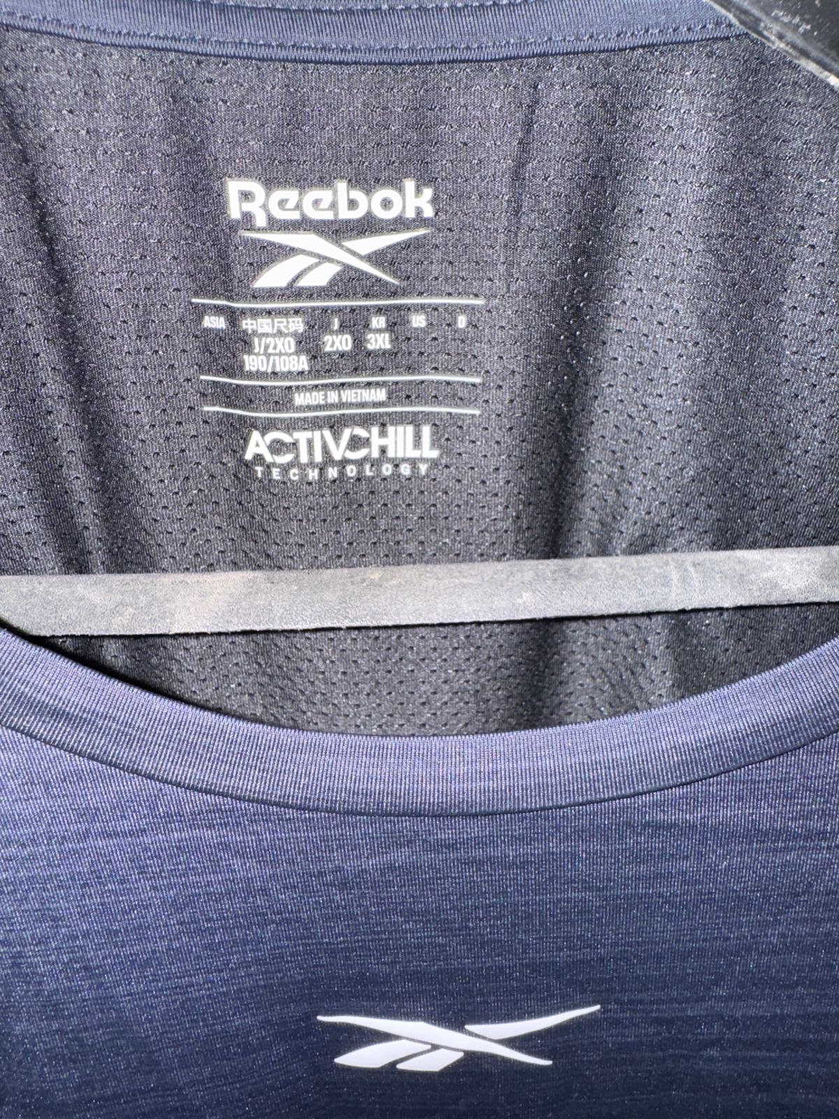 Reebok Round Neck - 2XL