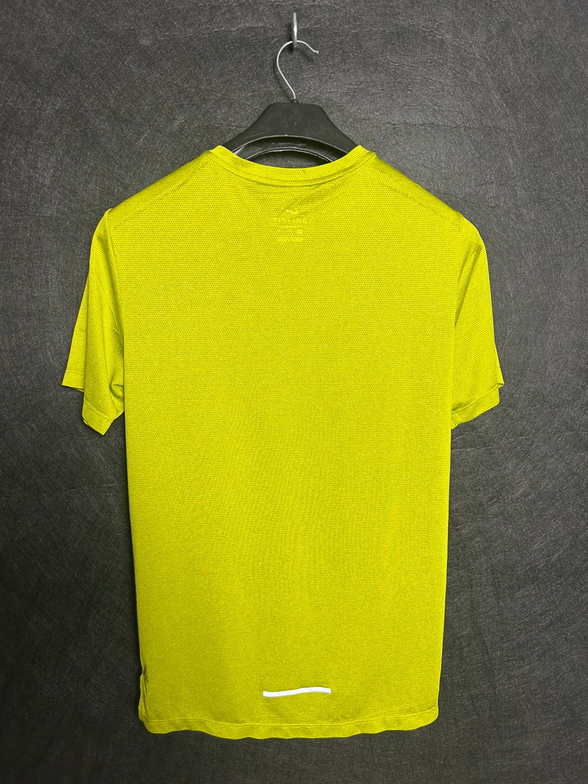 Nike odd Green Round Neck - Small