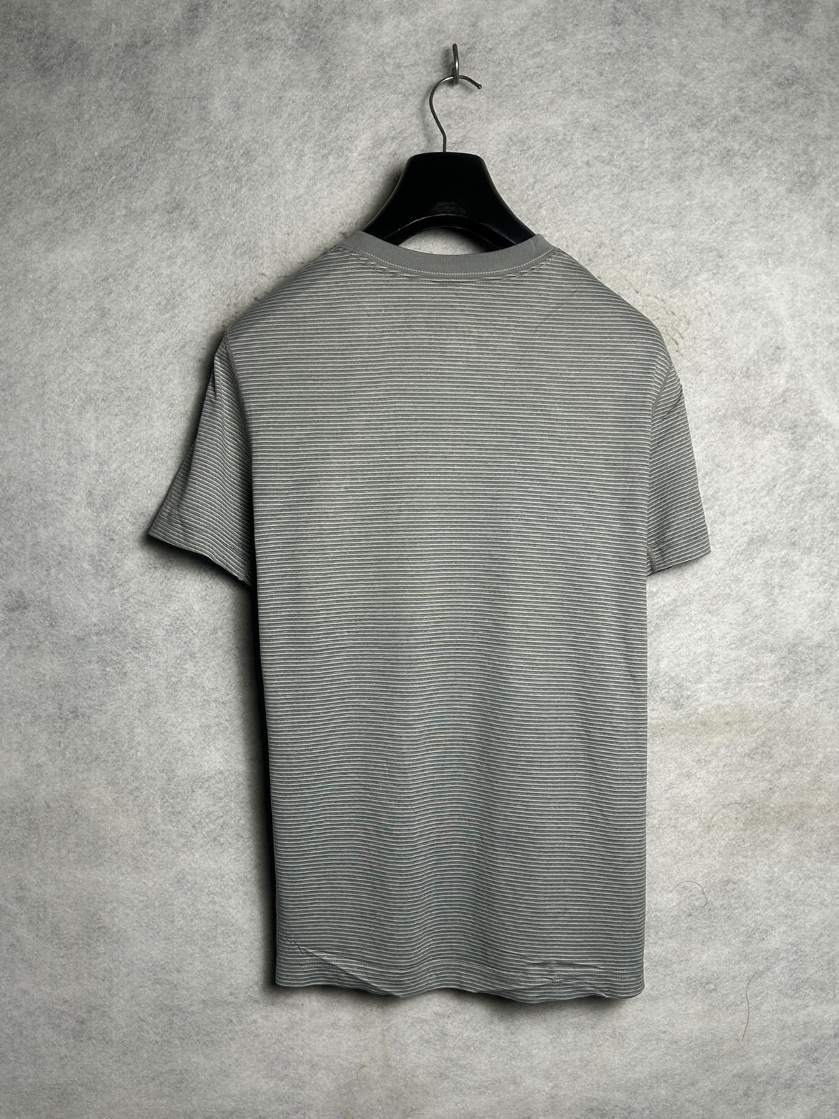 Nike Dri Fit Grey Round Neck - Small