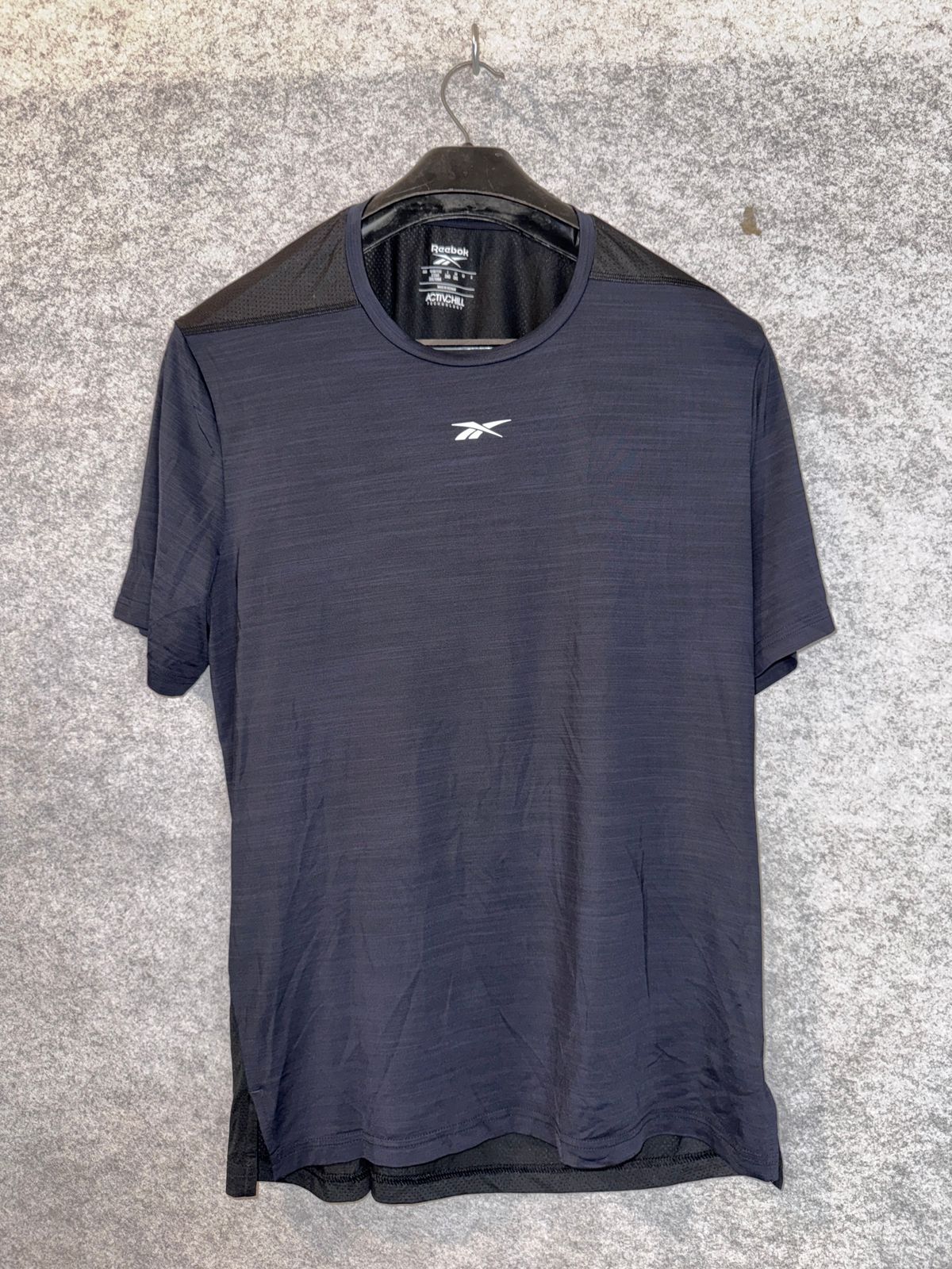 Reebok Round Neck - 2XL