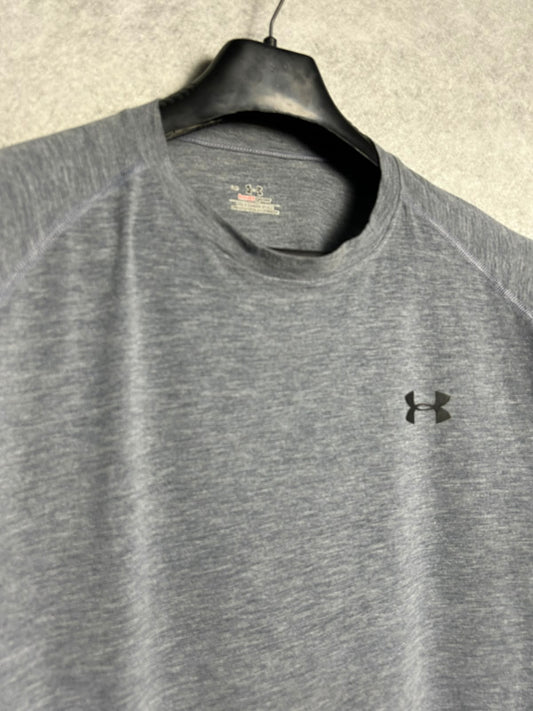 Under Armour Heat Gear Grey Round Neck - Large