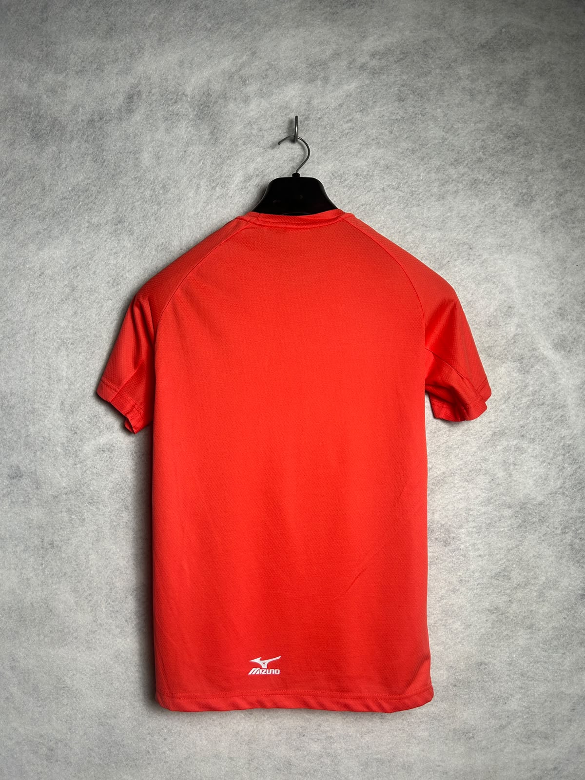 Mizuno Red Round Neck Tee - Medium