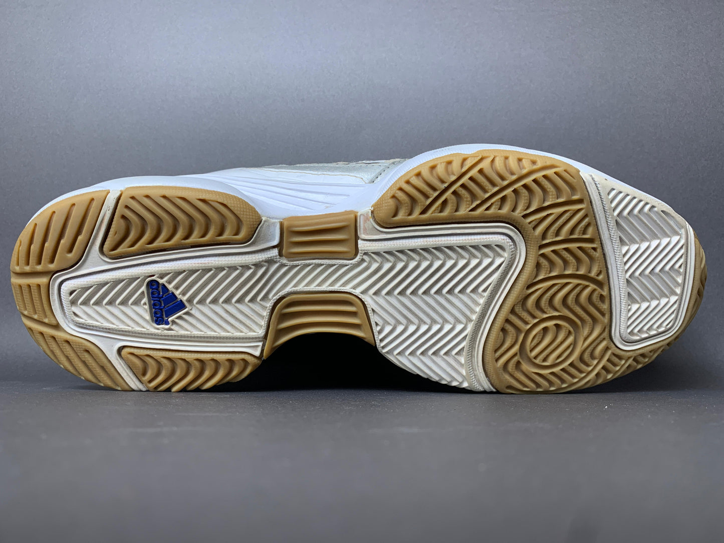 Adidas Big Roar - Euro 42.5