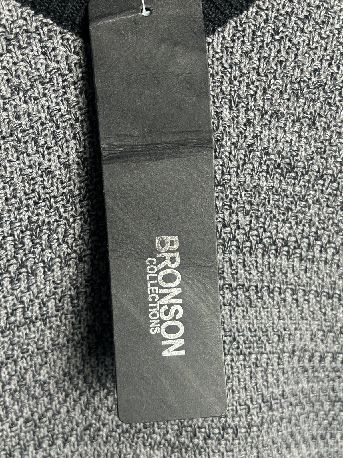 Bronson V Neck Sweater - Medium