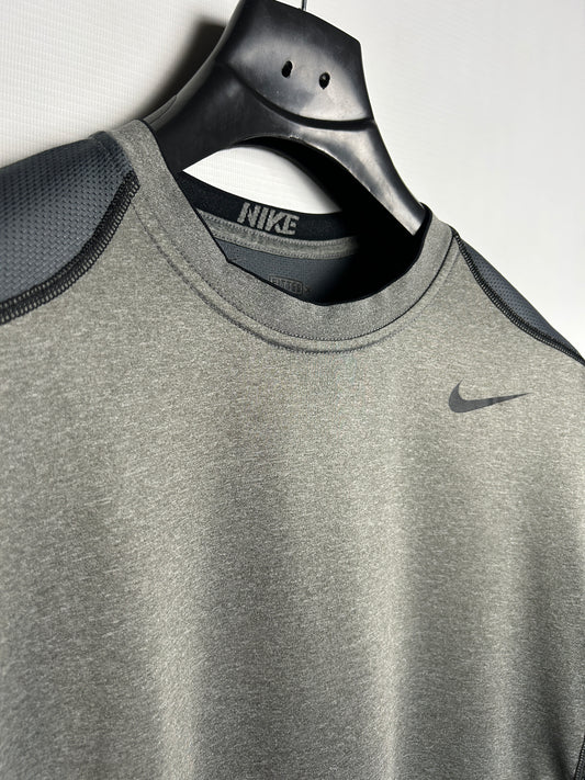 Nike Pro Combat Dri Fit Round Neck - Large