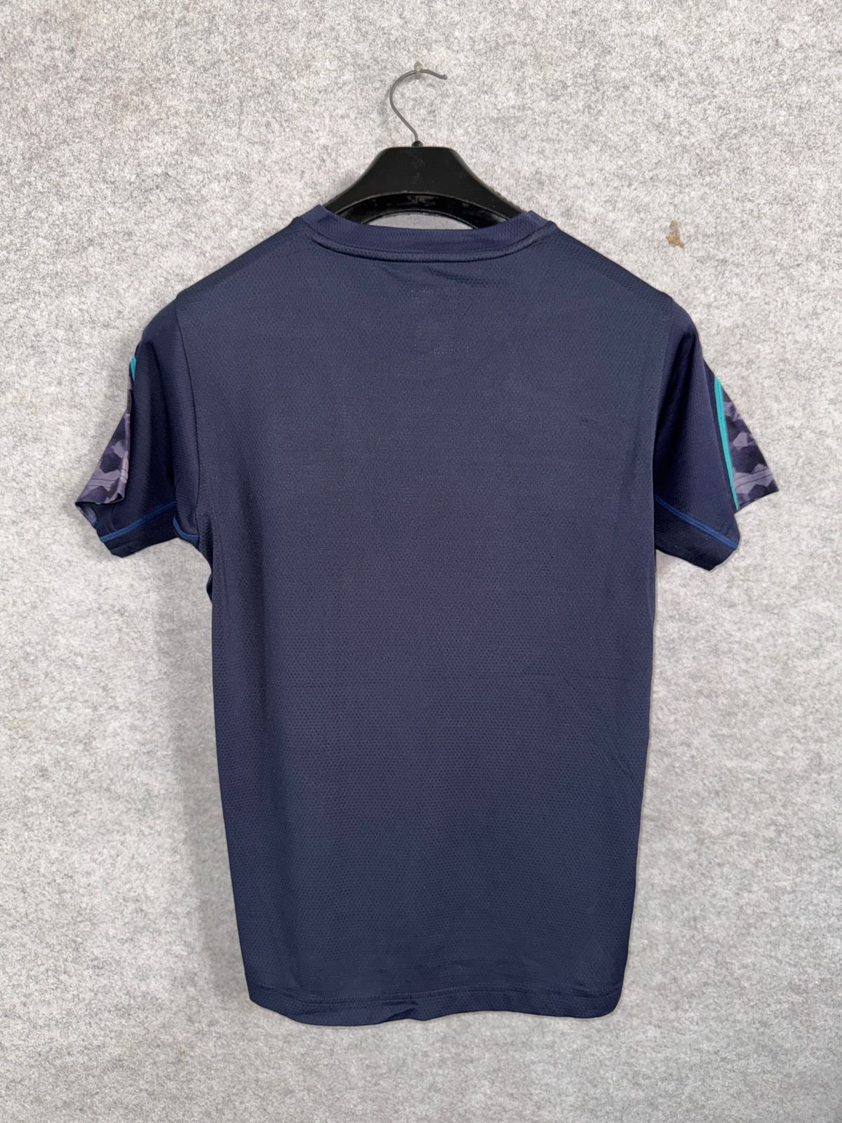 Pre Loved Yonex Tee - Small