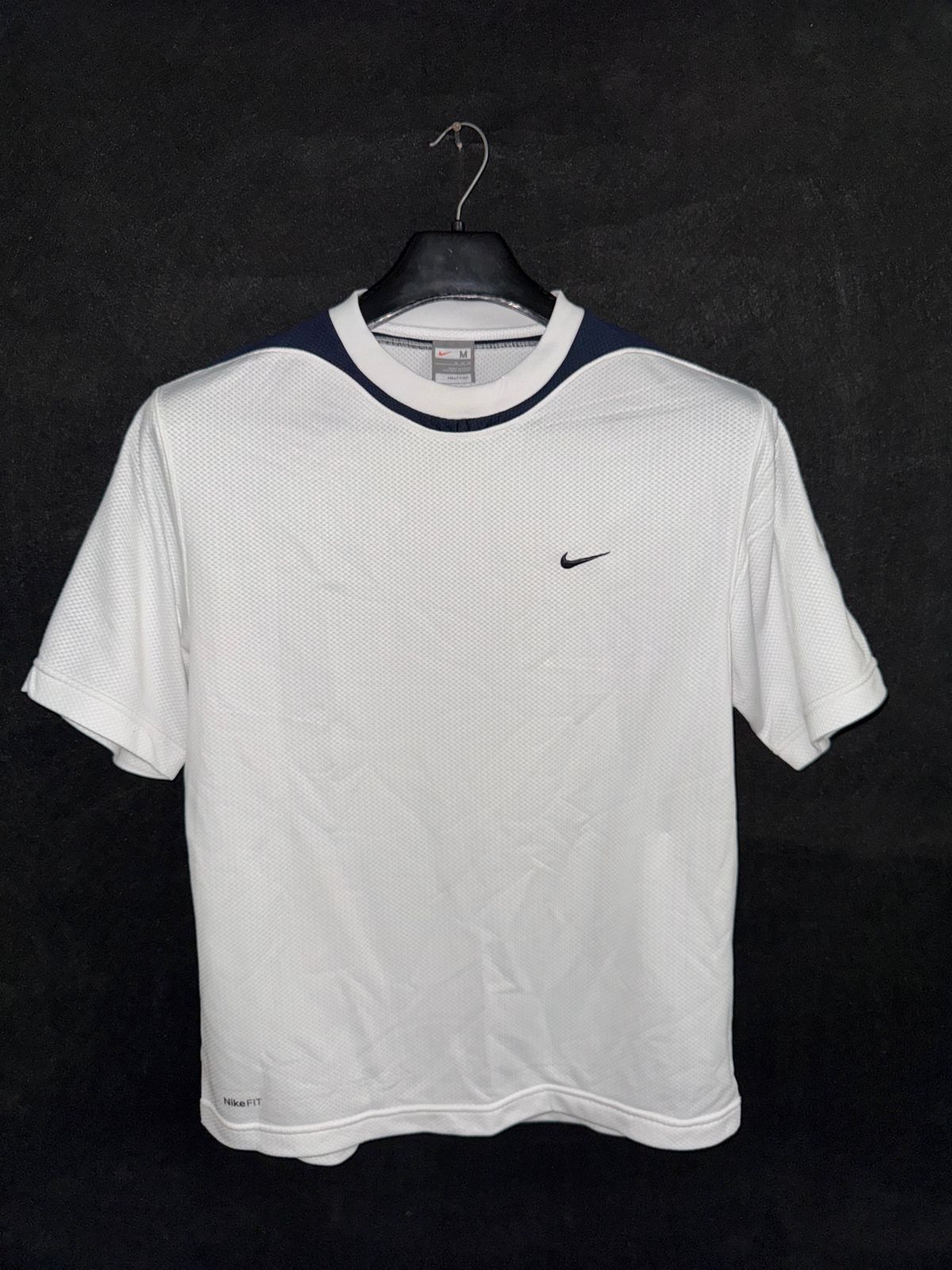 Pre Loved Nike Fit - Medium