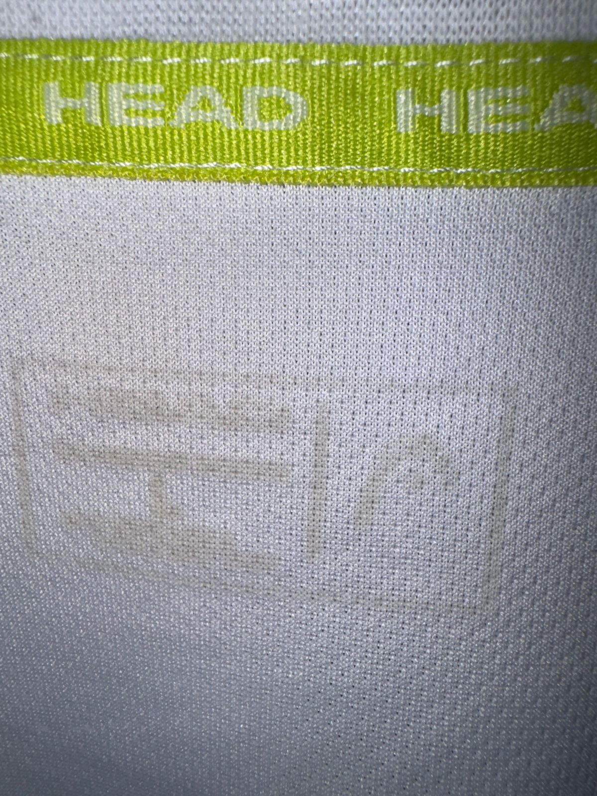 Pre Loved Head White/Green Round Neck - Medium