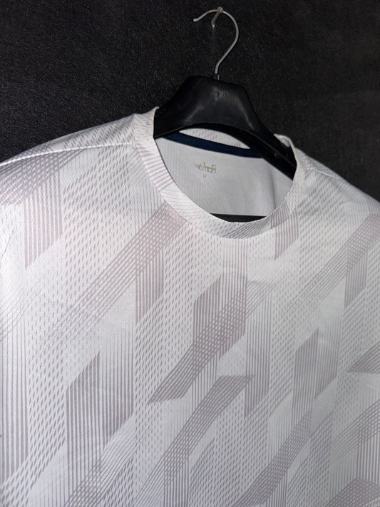 Round Neck Shirt - Large