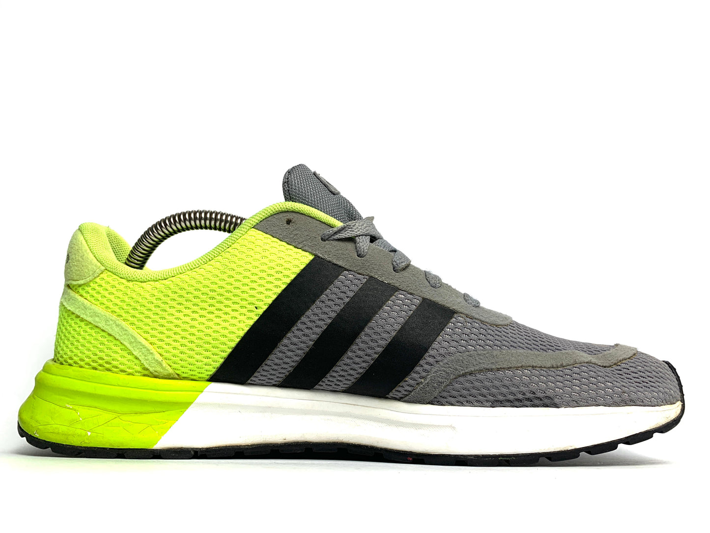 Adidas v Racer - Euro 42.5