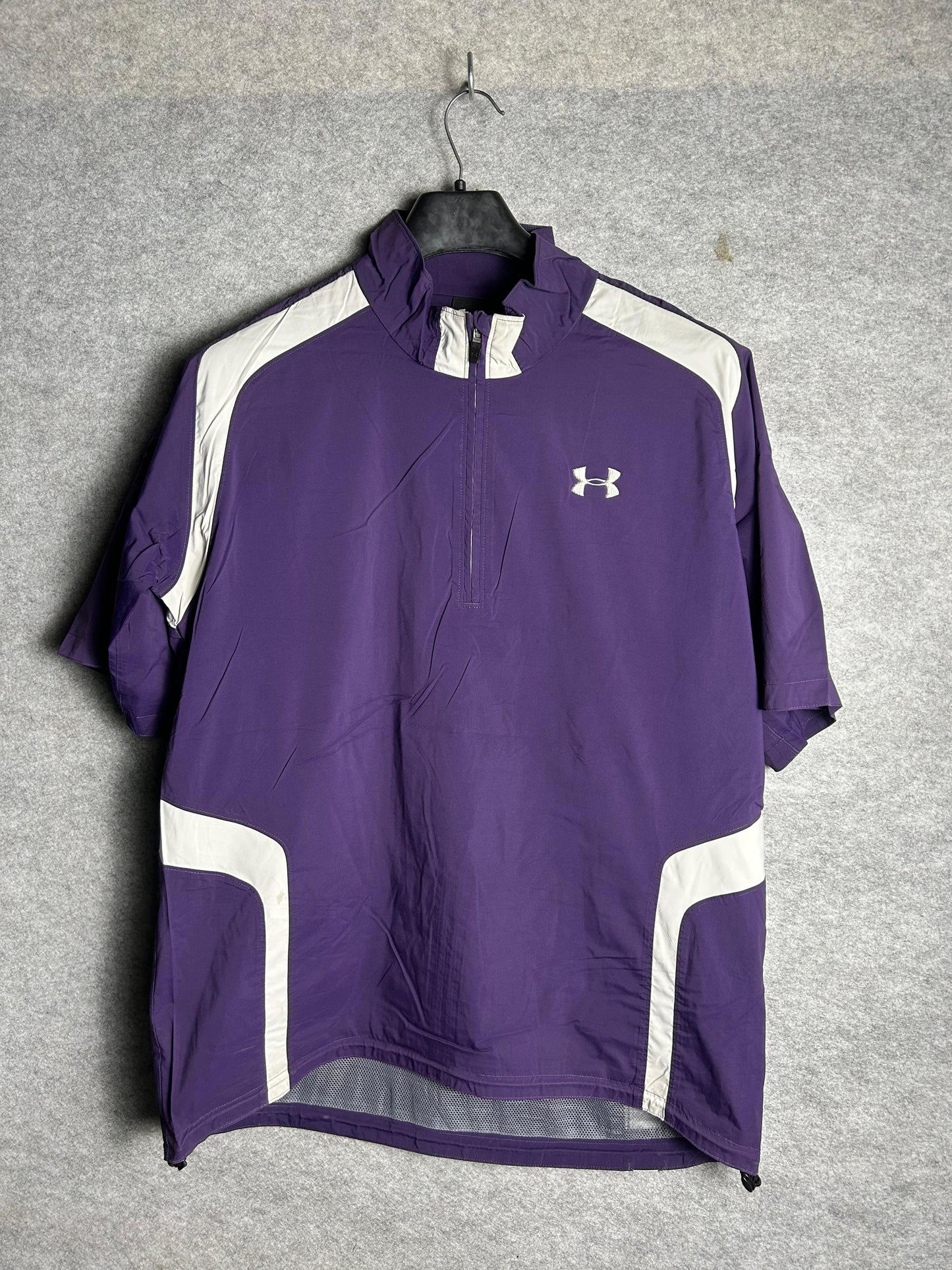 Under Armour Pullover Half Sleeves - XL