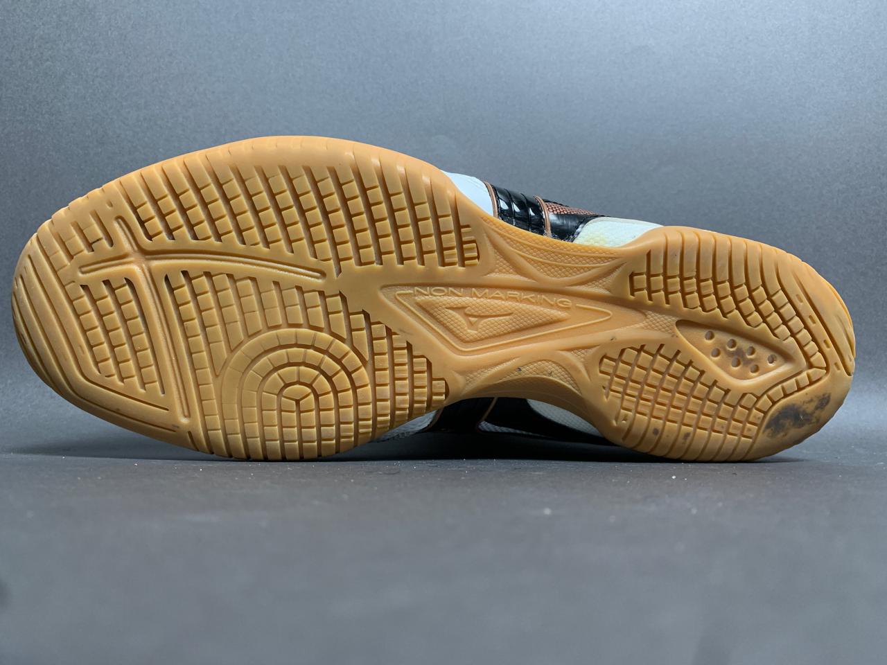 Mizuno Crossmatch Plio RX4- Euro 41