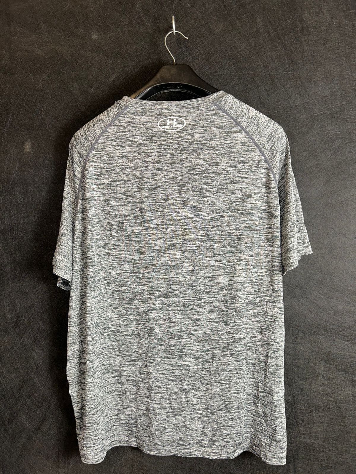 Under Armour Gray Round Neck - XXL