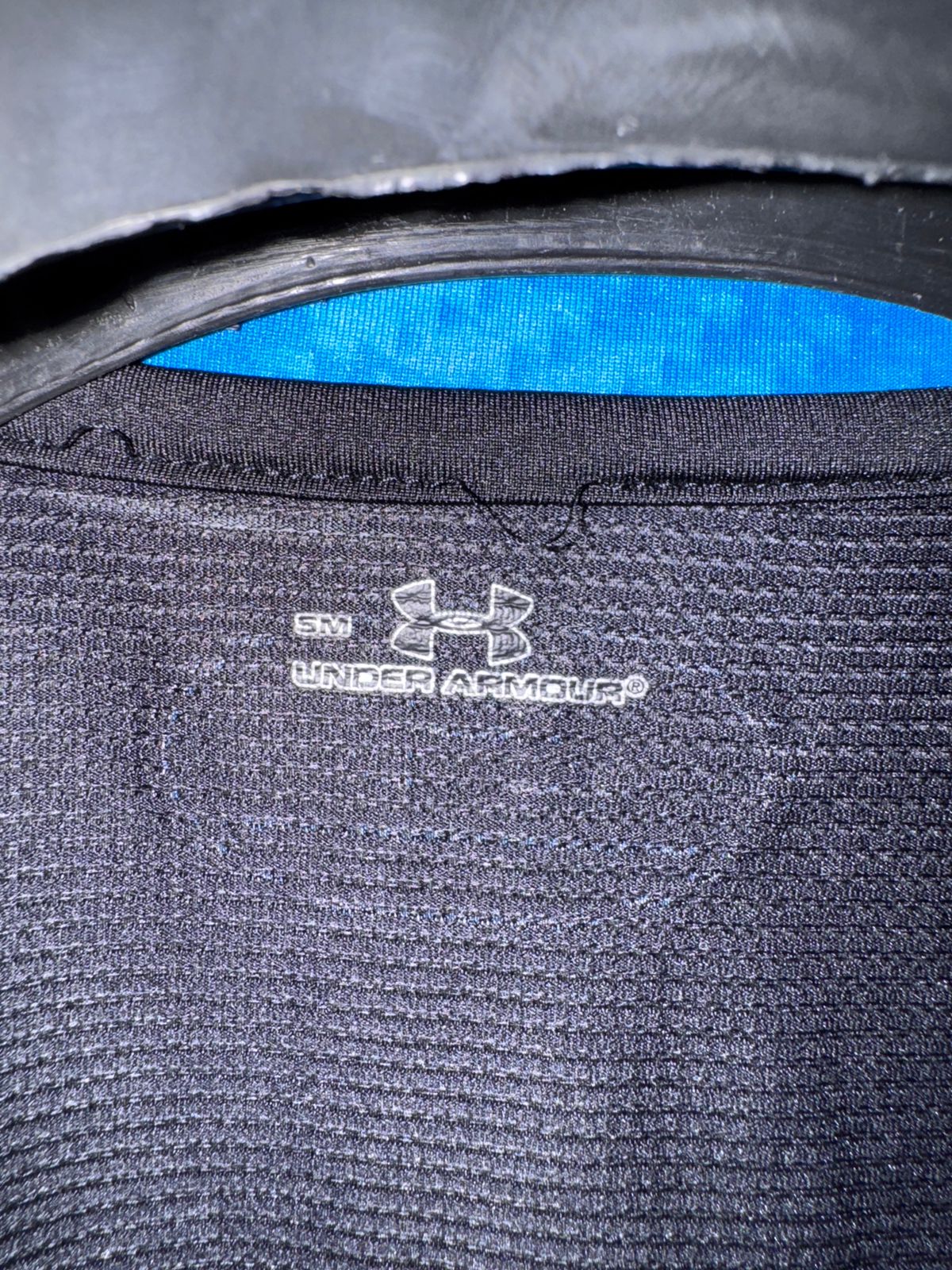 Under Armour Blue/Black Round Neck - Small