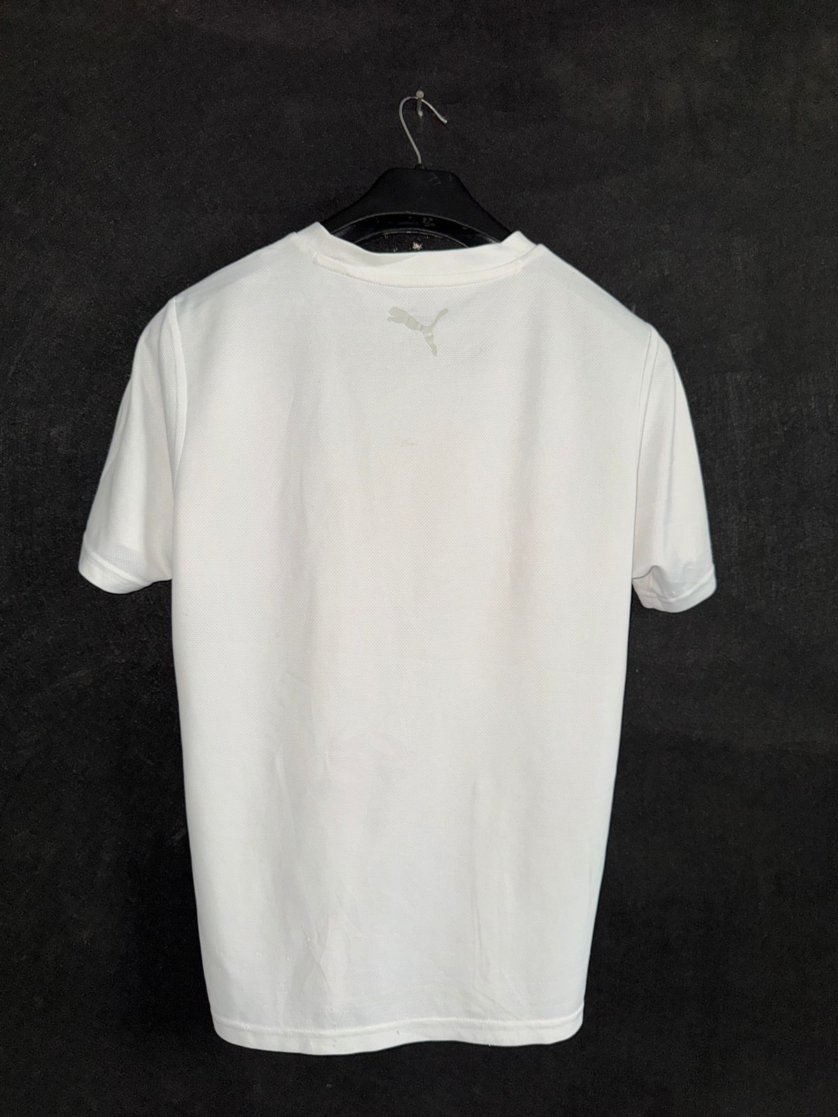Puma White Round Neck Big Logo Tee - Medium