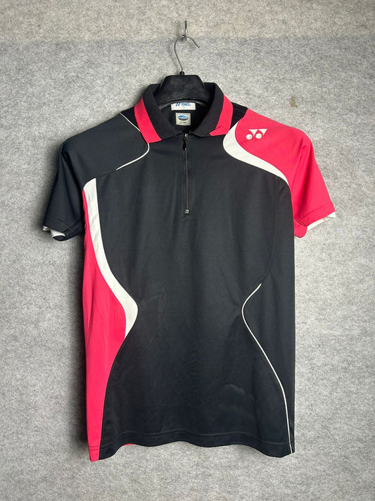 Yonex Black And Red Polo - Small