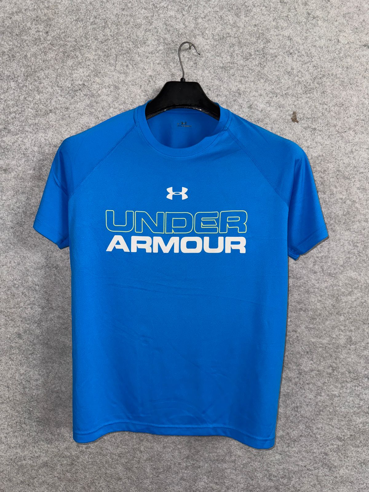 Under Amrour Blue Round Neck - Small