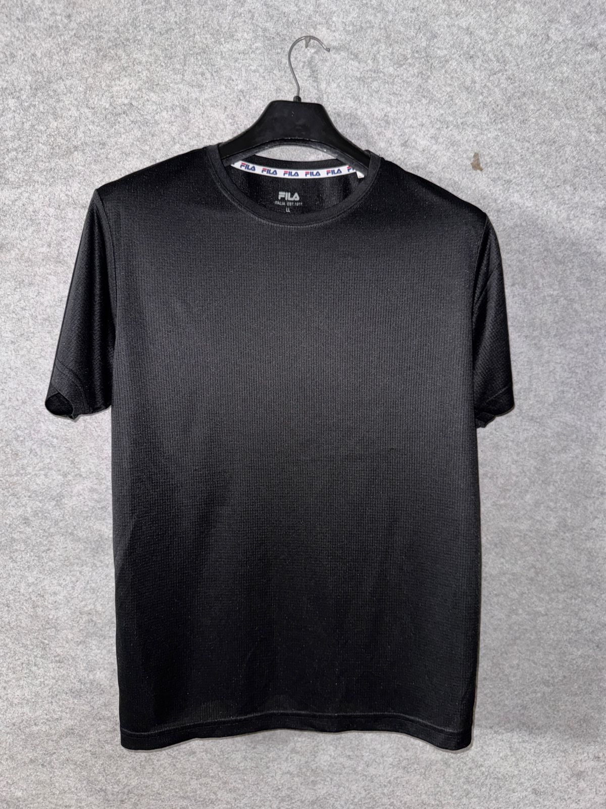 Fila Black Round Neck - Large