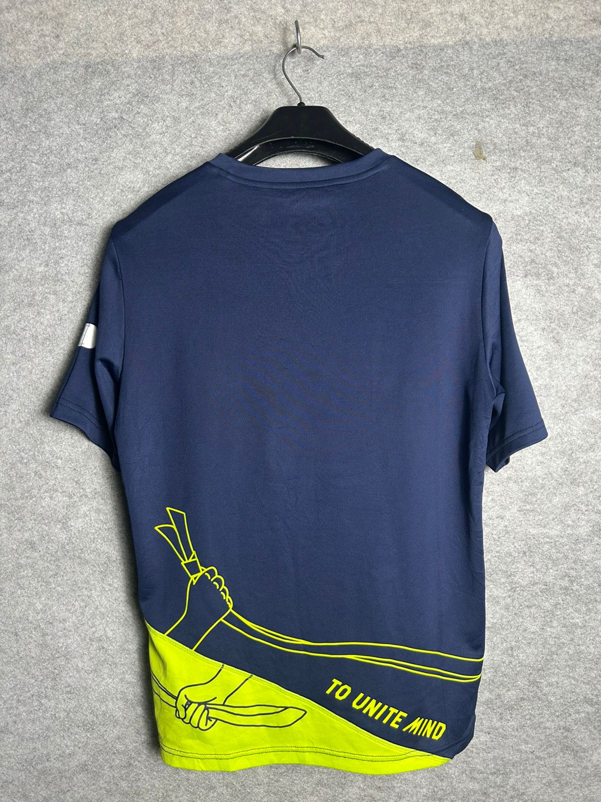 Asics (To Unite Mind) - Large