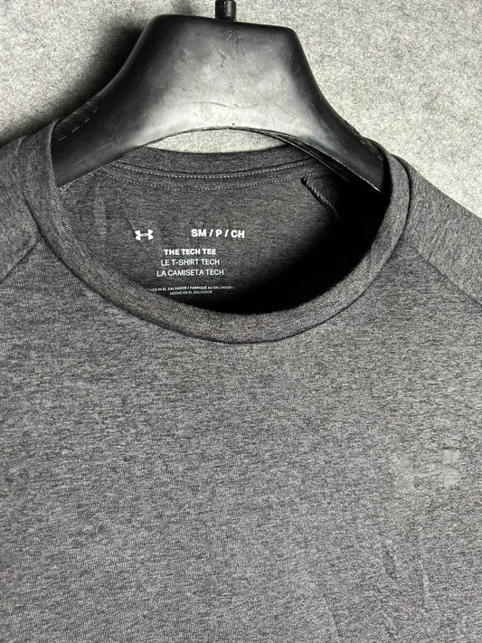 Under Armour Dark Gray - Small