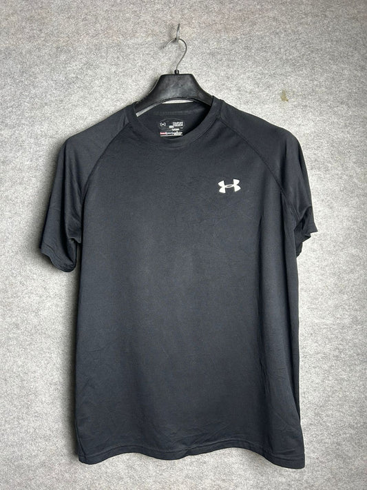 Under Armour Heat Gear Black Tee - Medium