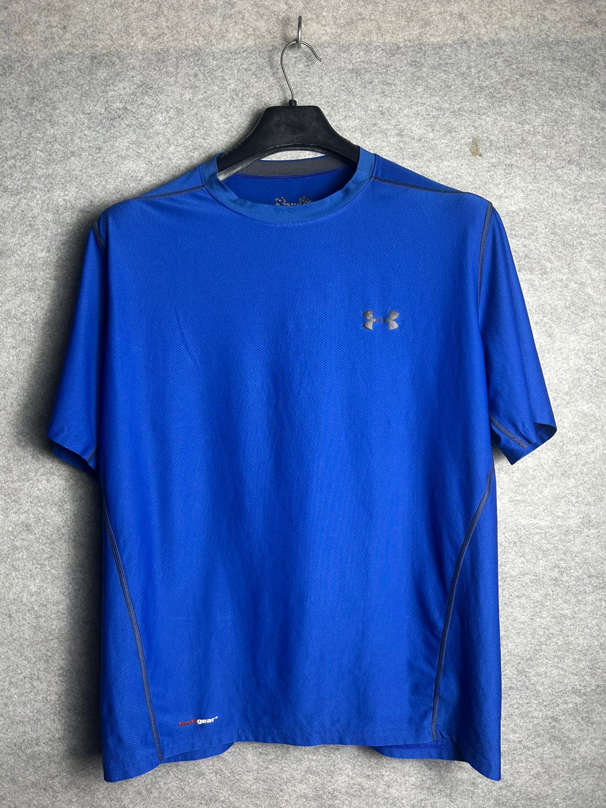 Under Armour Fitted Ultramarine Blue Round Tee - XL