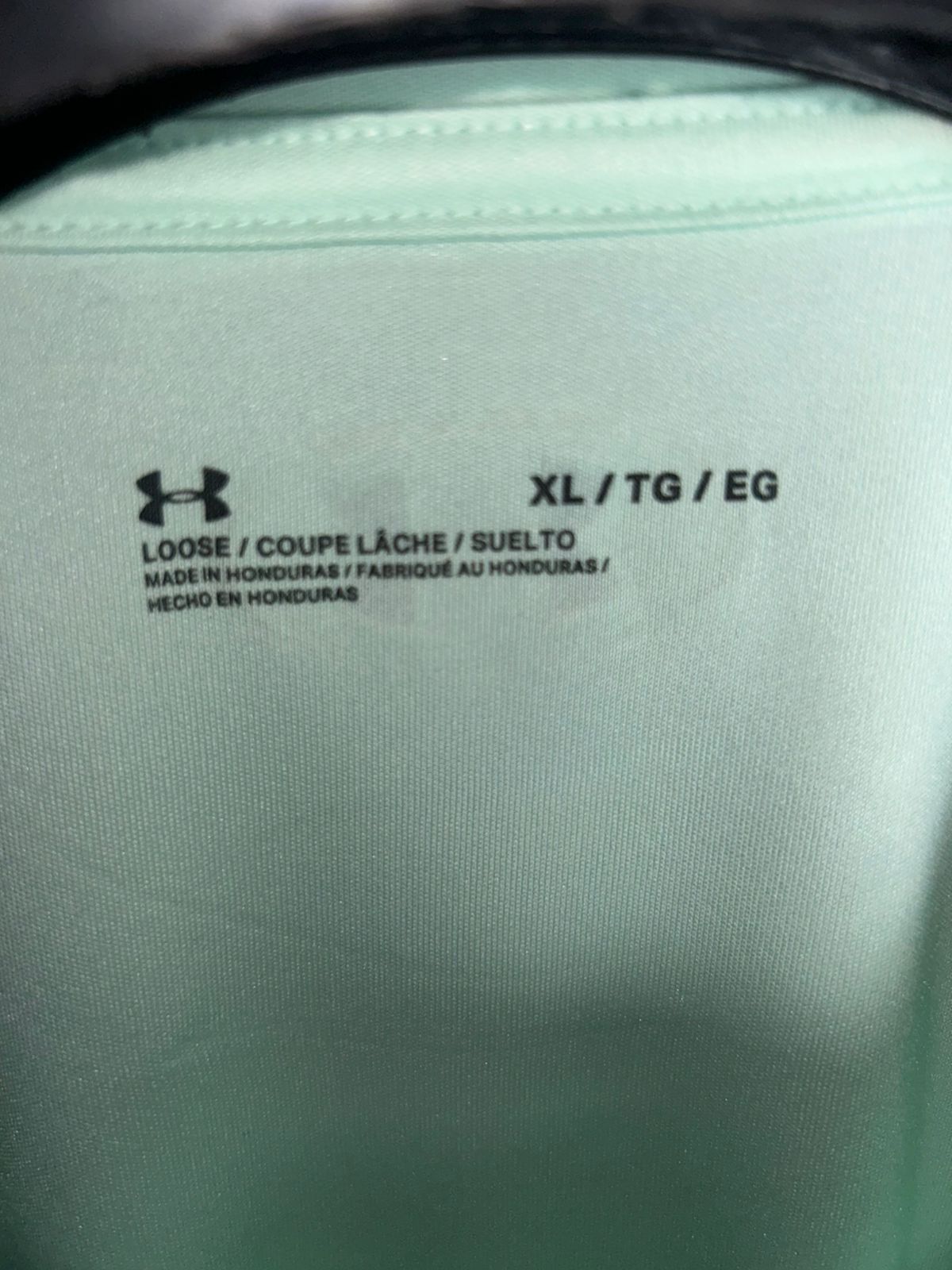 Under Armour Loose Light Grayish Green Round Tee - XL