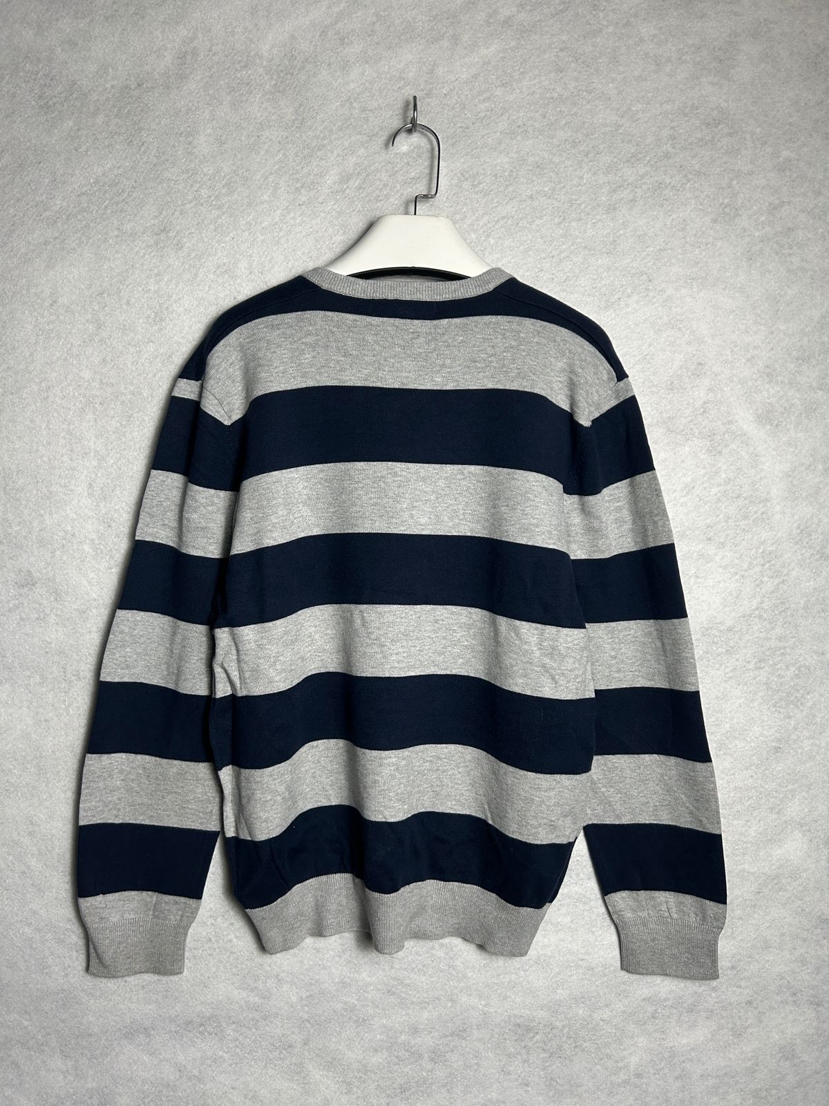 Old Navy Light Gray & Blue Sweater - Large