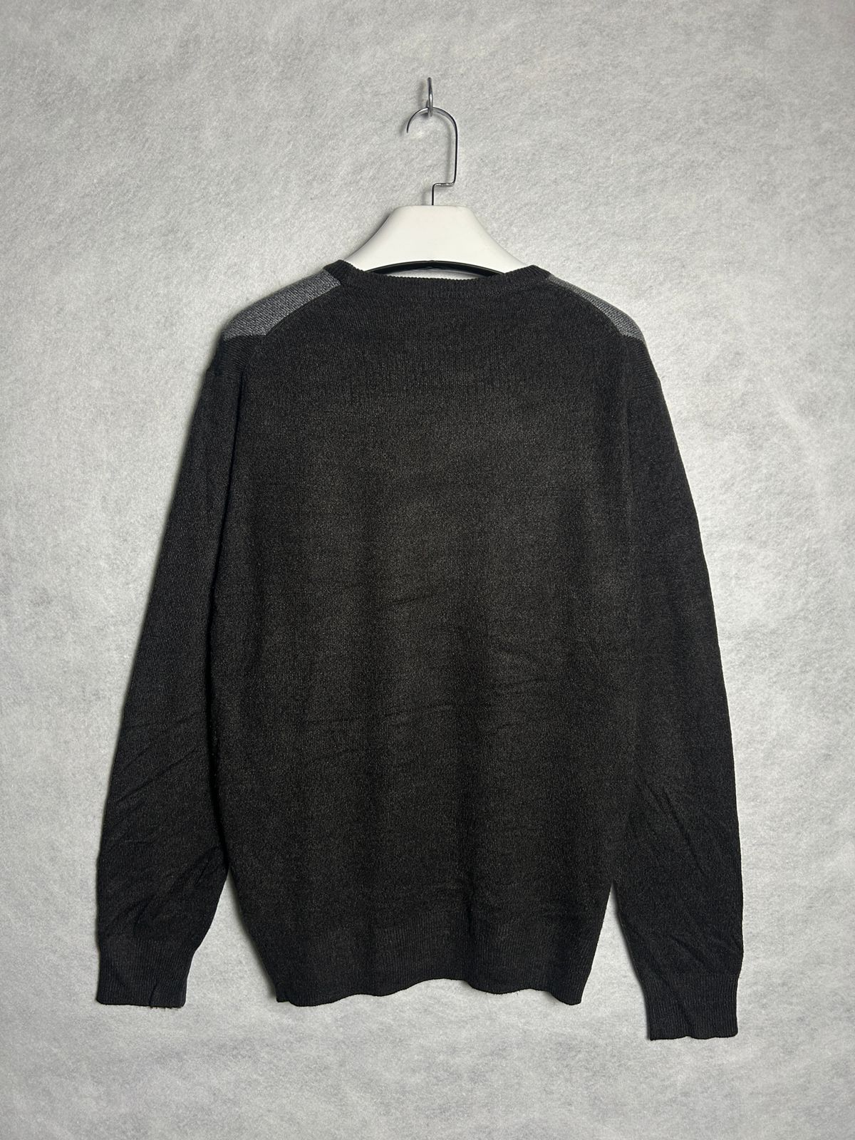 Dockers Round Neck Sweater - Large