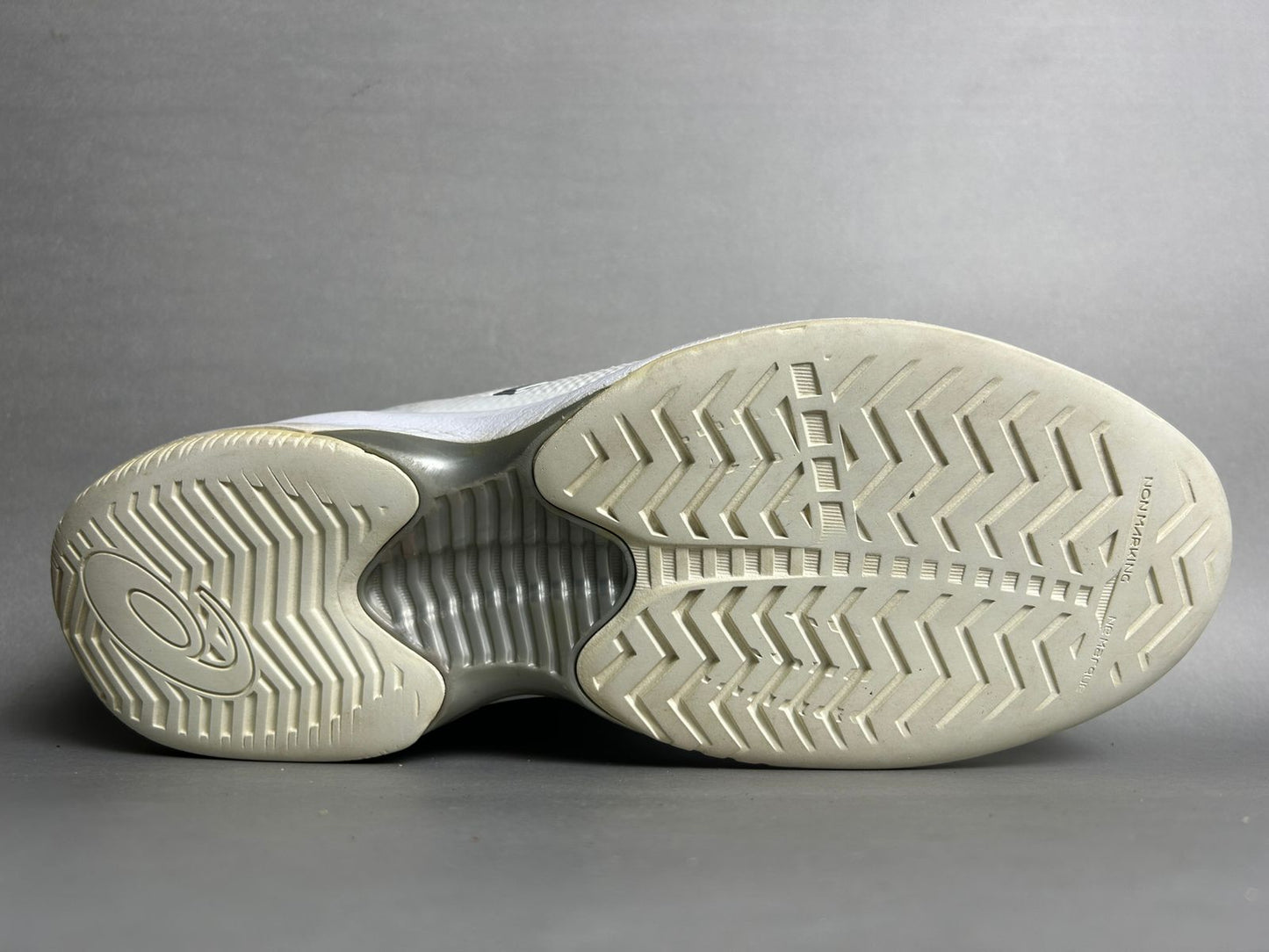 Asics Gel Court Speed - EURO 43.5