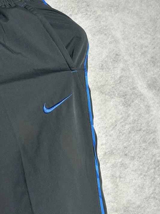 Nike Black & Blue Line 3QTR Short - Small
