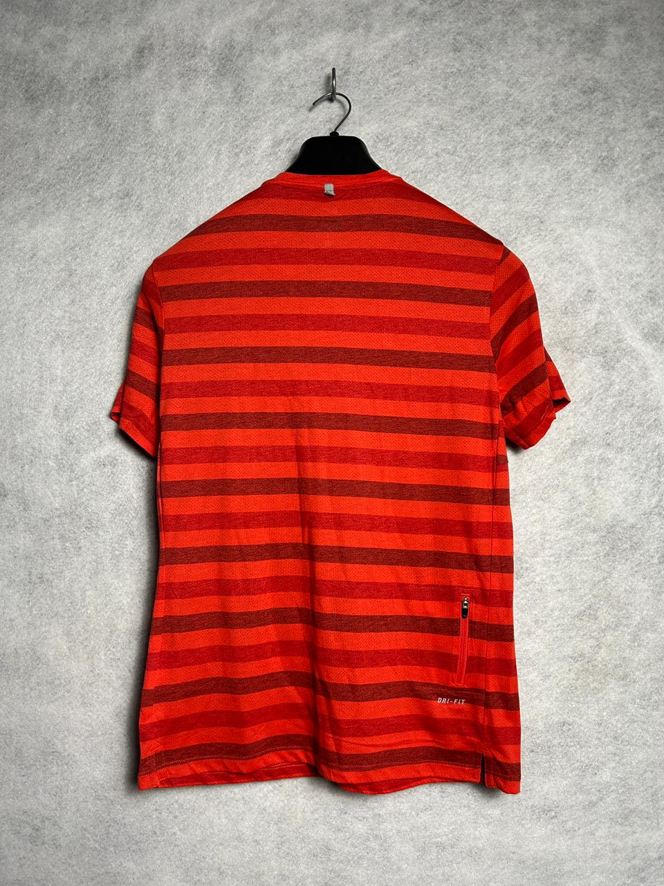 Nike Running Red Round Tee - Large