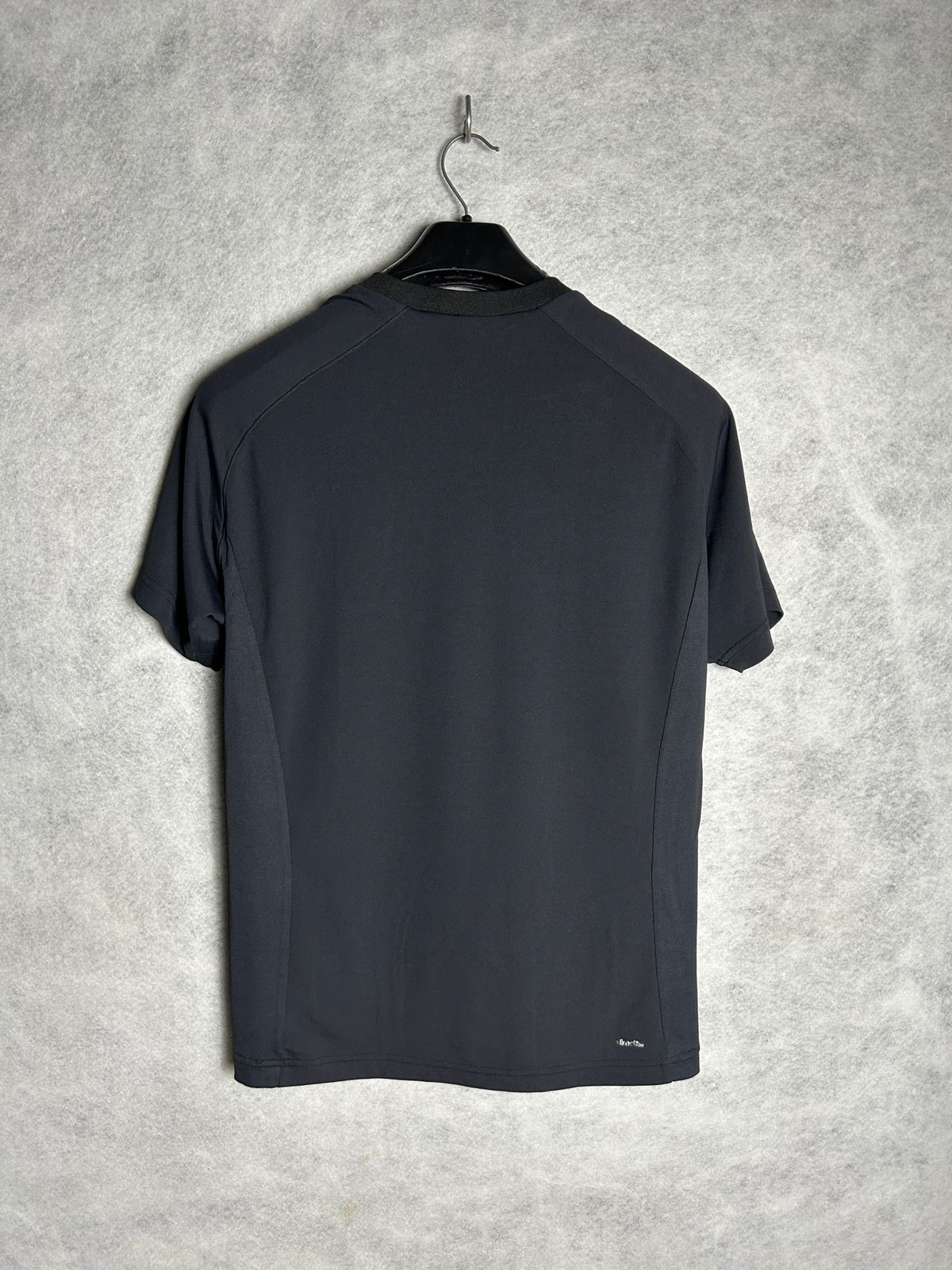 Adidas Black Round Neck - Large