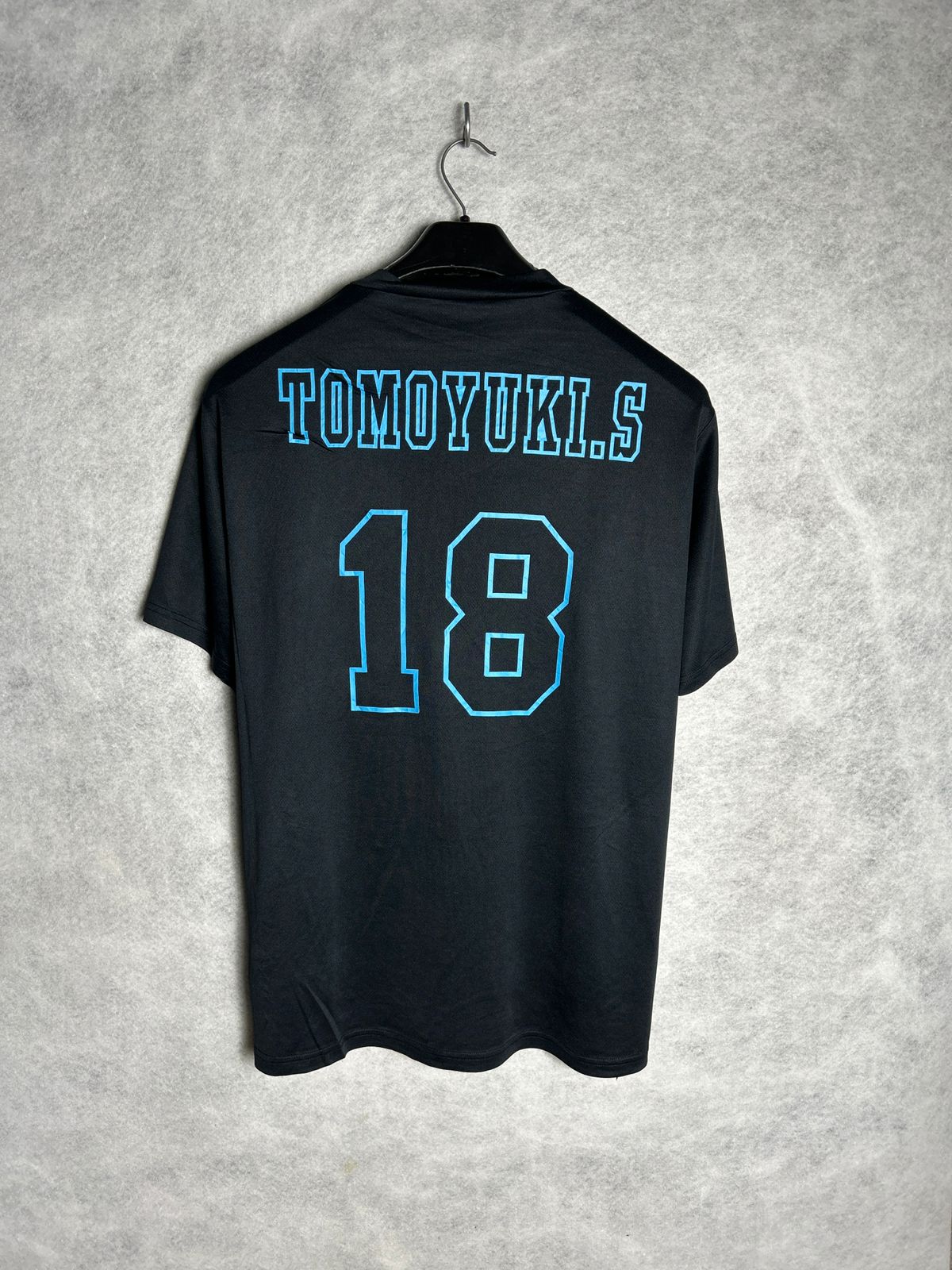 Under Armour Black (Tokyo Giants) V Tee - Large