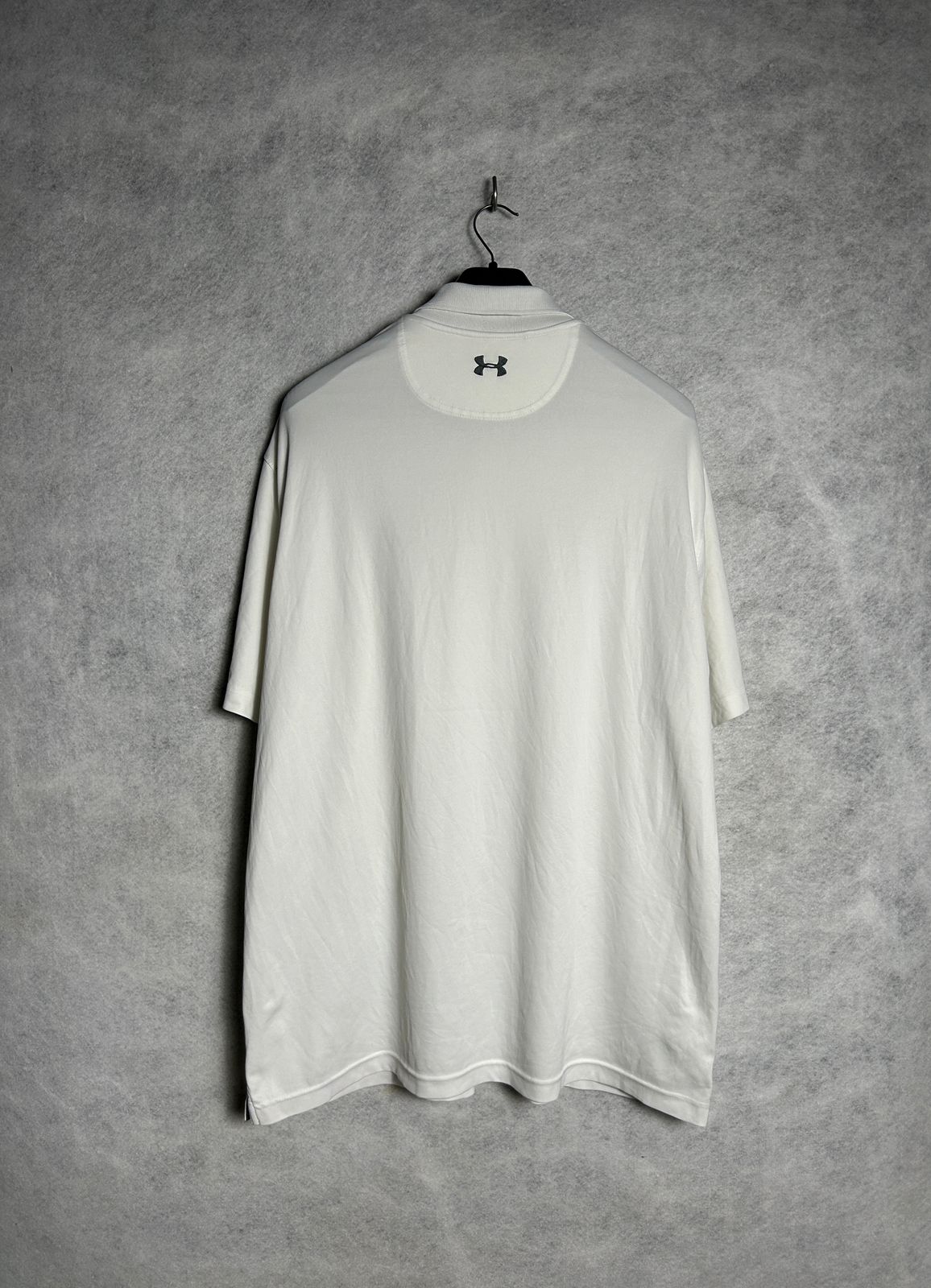 Under Armour White Loose Heatgear Polo- XXL