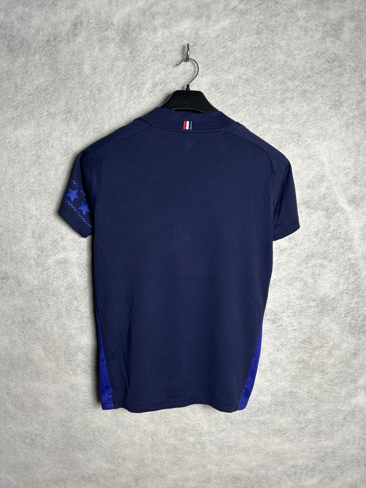 Asics Blue Round Neck - Large