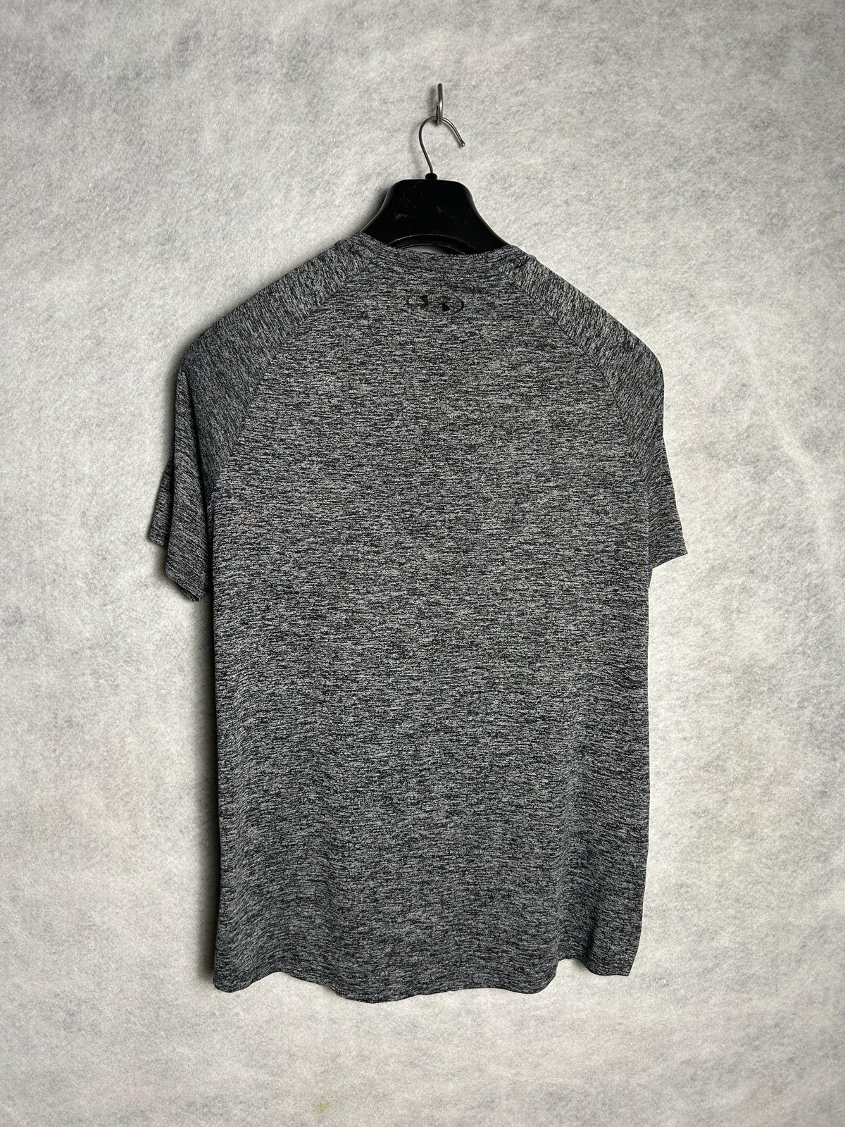 Under Armour Gray Round Tee - Large