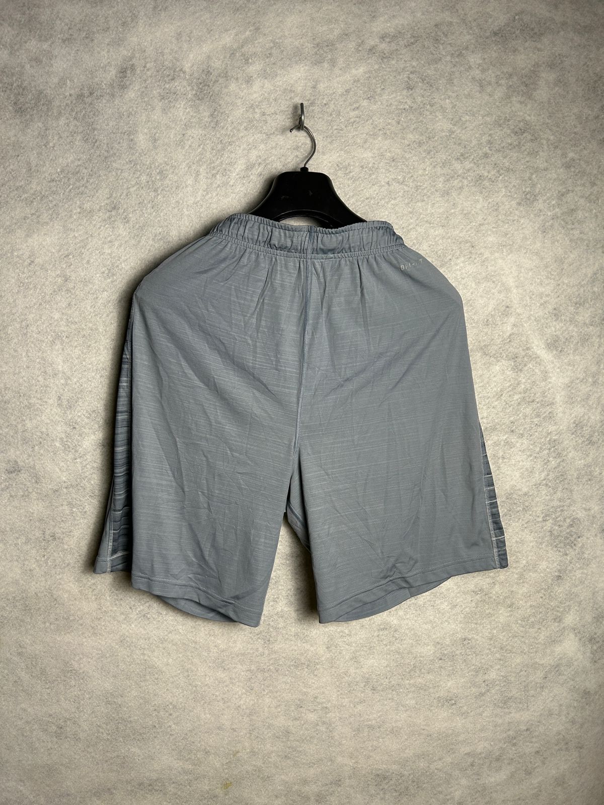 Nike Wolf Gray Short - Medium