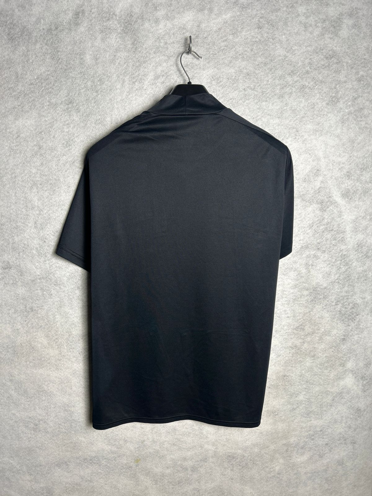 Adidas Black Round Neck - XL