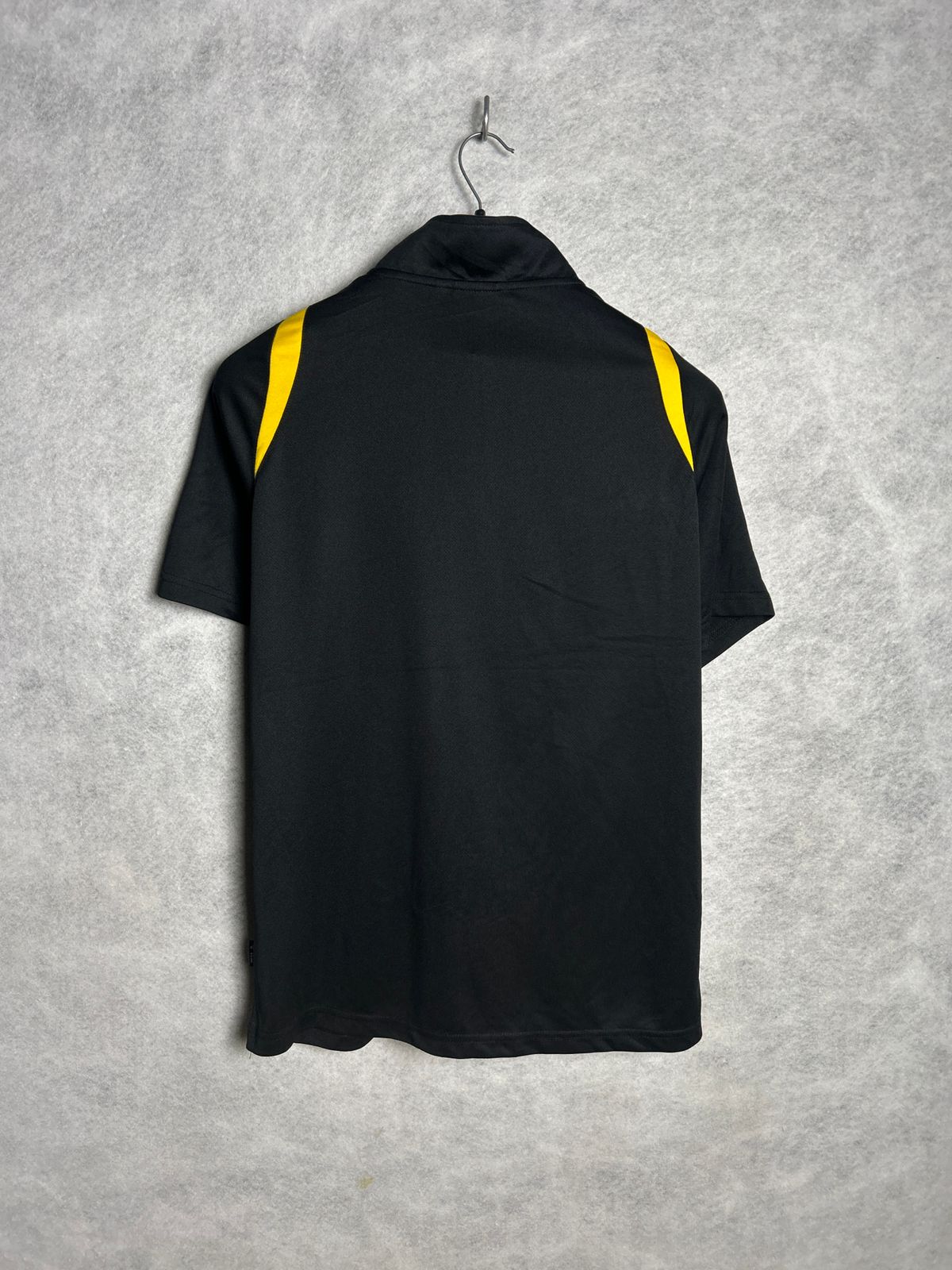 Fila Black Qtr Zip - Large