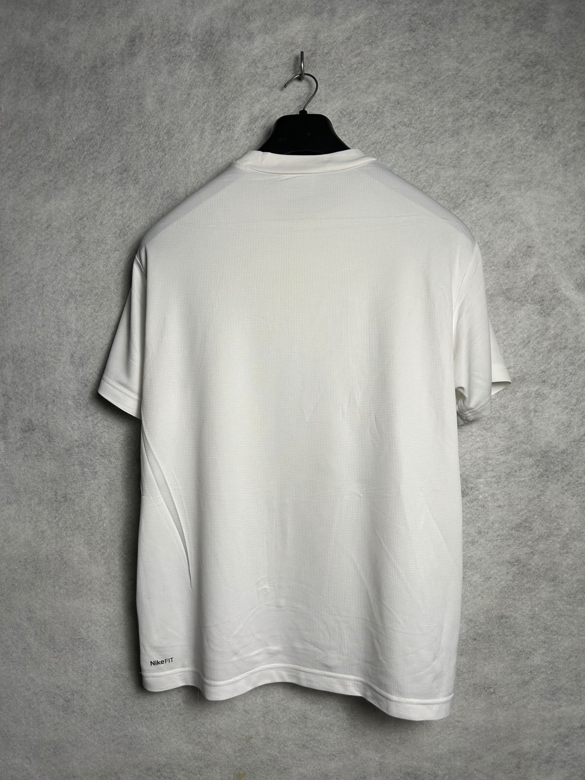 Nike White Round Neck - XL