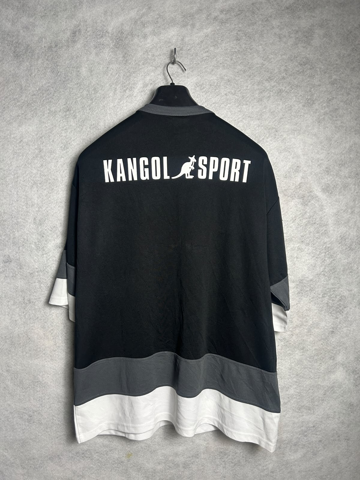 Marvel Kangol Sport V Neck - Large